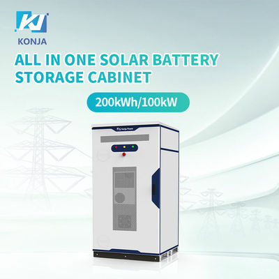 Un bon prix. KonJa tout en un cabinet de stockage de batterie solaire 200kWh 100kW Système de stockage de batterie extérieur en ligne
